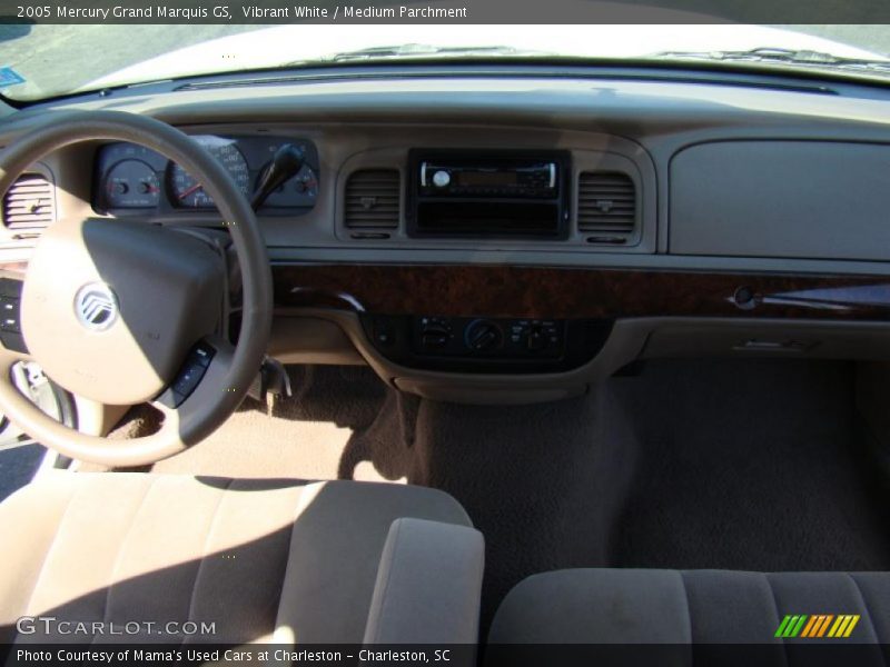 Vibrant White / Medium Parchment 2005 Mercury Grand Marquis GS