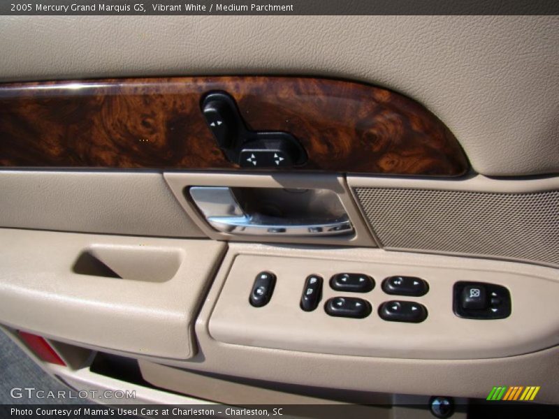 Vibrant White / Medium Parchment 2005 Mercury Grand Marquis GS