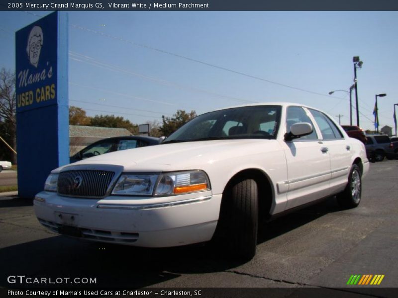 Vibrant White / Medium Parchment 2005 Mercury Grand Marquis GS