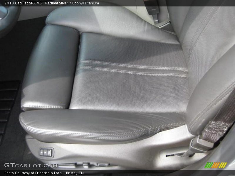 Radiant Silver / Ebony/Titanium 2010 Cadillac SRX V6