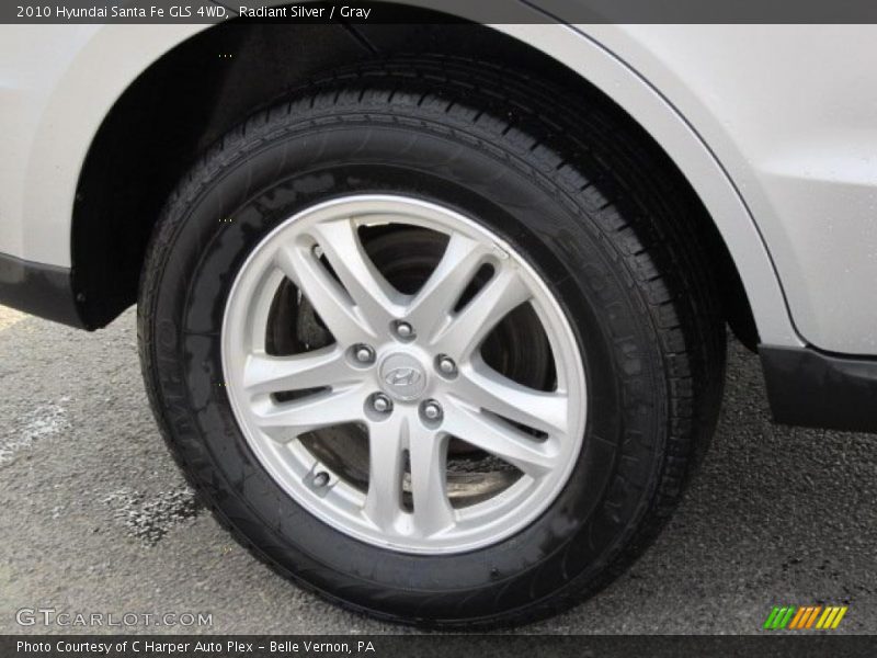 Radiant Silver / Gray 2010 Hyundai Santa Fe GLS 4WD