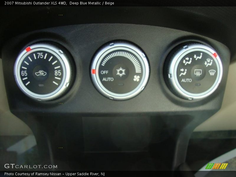 Deep Blue Metallic / Beige 2007 Mitsubishi Outlander XLS 4WD