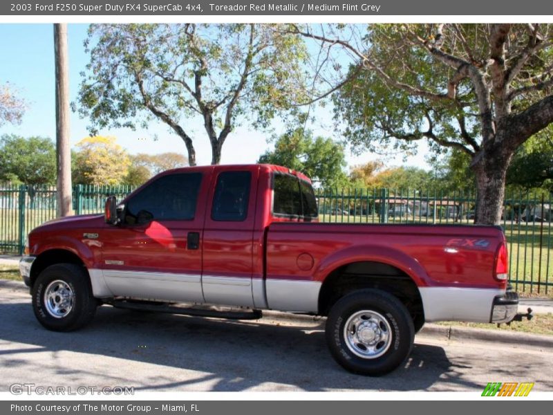 Toreador Red Metallic / Medium Flint Grey 2003 Ford F250 Super Duty FX4 SuperCab 4x4