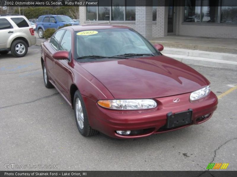 Ruby Red / Pewter 2002 Oldsmobile Alero GL Sedan