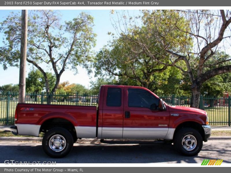 Toreador Red Metallic / Medium Flint Grey 2003 Ford F250 Super Duty FX4 SuperCab 4x4
