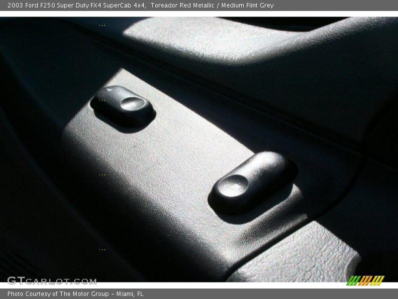 Toreador Red Metallic / Medium Flint Grey 2003 Ford F250 Super Duty FX4 SuperCab 4x4
