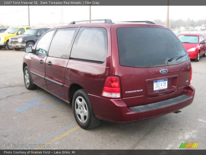 Dark Toreador Red Metallic / Flint Gray 2007 Ford Freestar SE