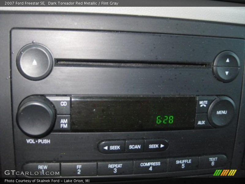 Dark Toreador Red Metallic / Flint Gray 2007 Ford Freestar SE