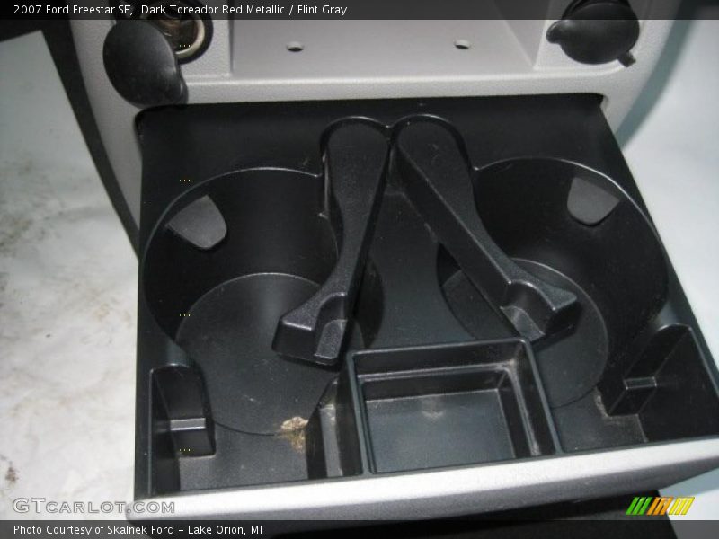 Dark Toreador Red Metallic / Flint Gray 2007 Ford Freestar SE