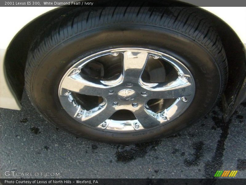 White Diamond Pearl / Ivory 2001 Lexus ES 300