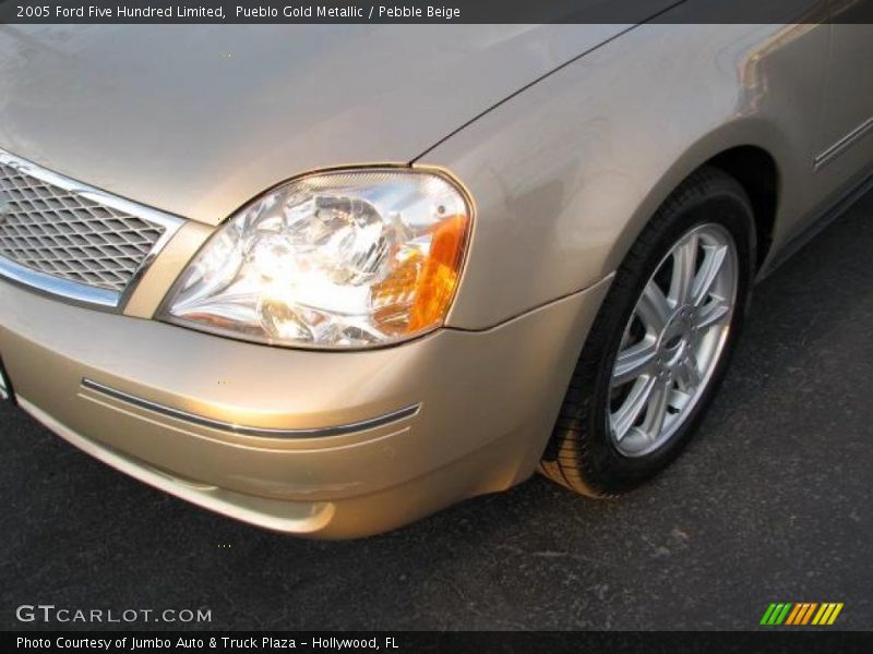 Pueblo Gold Metallic / Pebble Beige 2005 Ford Five Hundred Limited