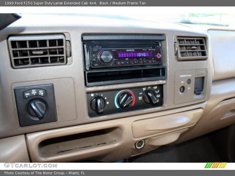 Black / Medium Prairie Tan 1999 Ford F250 Super Duty Lariat Extended Cab 4x4