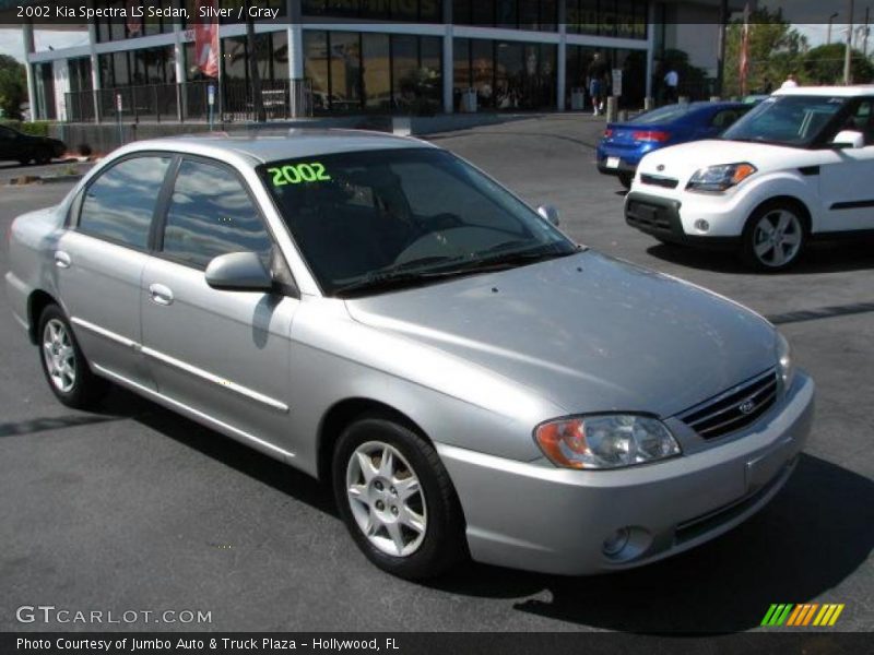 Silver / Gray 2002 Kia Spectra LS Sedan