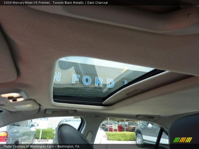 Tuxedo Black Metallic / Dark Charcoal 2009 Mercury Milan V6 Premier