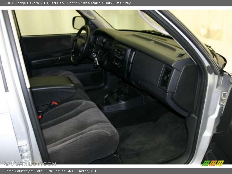 Bright Silver Metallic / Dark Slate Gray 2004 Dodge Dakota SLT Quad Cab