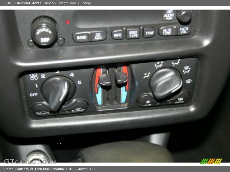 Bright Red / Ebony 2002 Chevrolet Monte Carlo SS