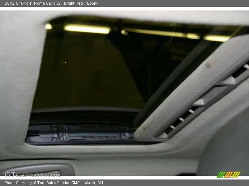 Bright Red / Ebony 2002 Chevrolet Monte Carlo SS