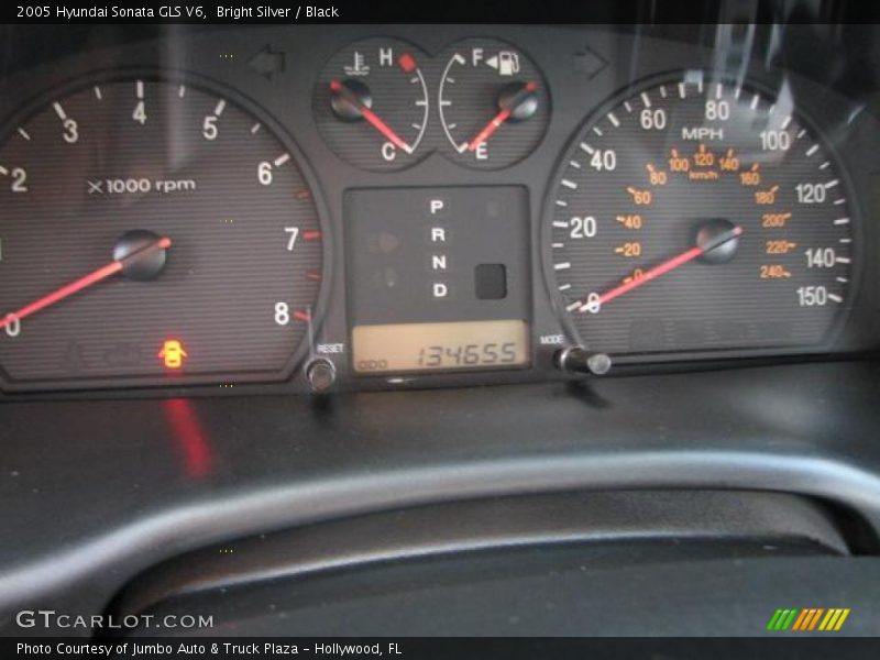 Bright Silver / Black 2005 Hyundai Sonata GLS V6