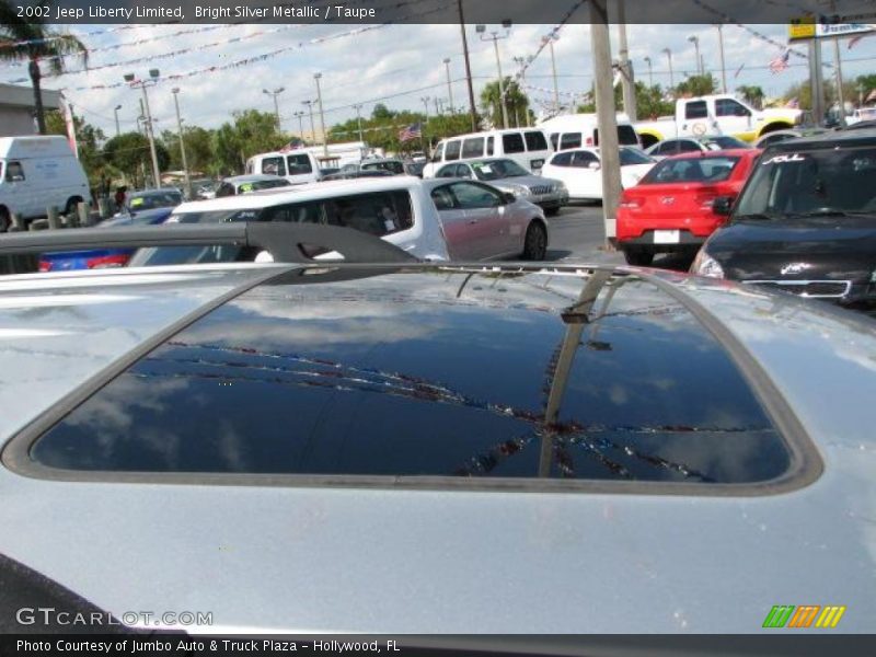 Bright Silver Metallic / Taupe 2002 Jeep Liberty Limited