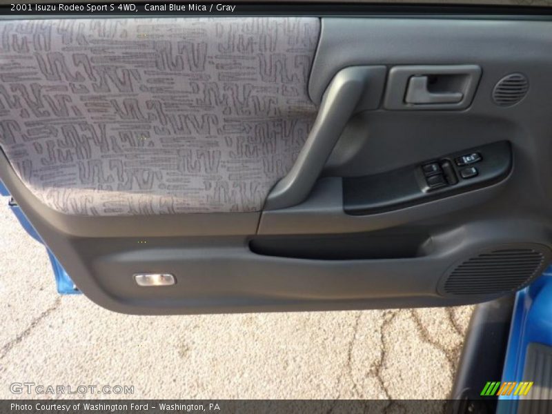 Door Panel of 2001 Rodeo Sport S 4WD