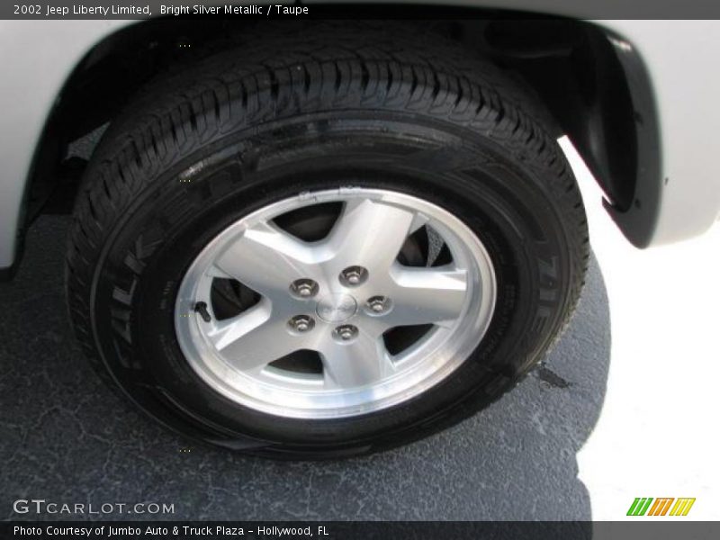 Bright Silver Metallic / Taupe 2002 Jeep Liberty Limited