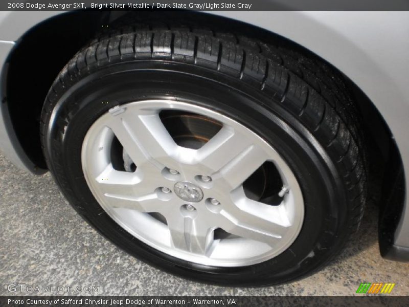 Bright Silver Metallic / Dark Slate Gray/Light Slate Gray 2008 Dodge Avenger SXT
