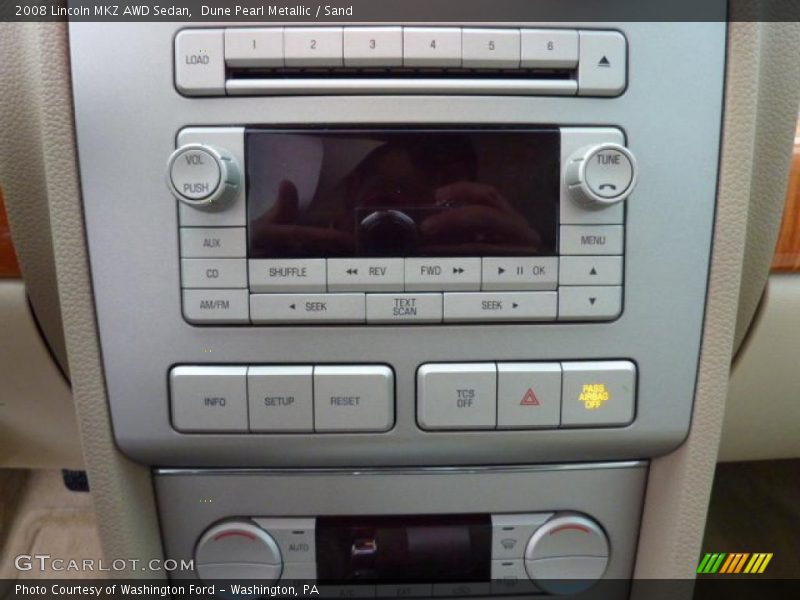 Dune Pearl Metallic / Sand 2008 Lincoln MKZ AWD Sedan
