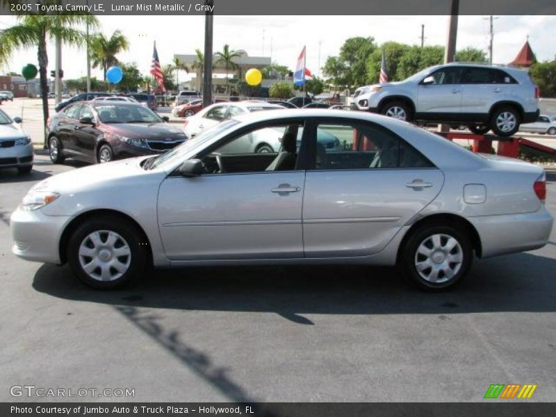 Lunar Mist Metallic / Gray 2005 Toyota Camry LE
