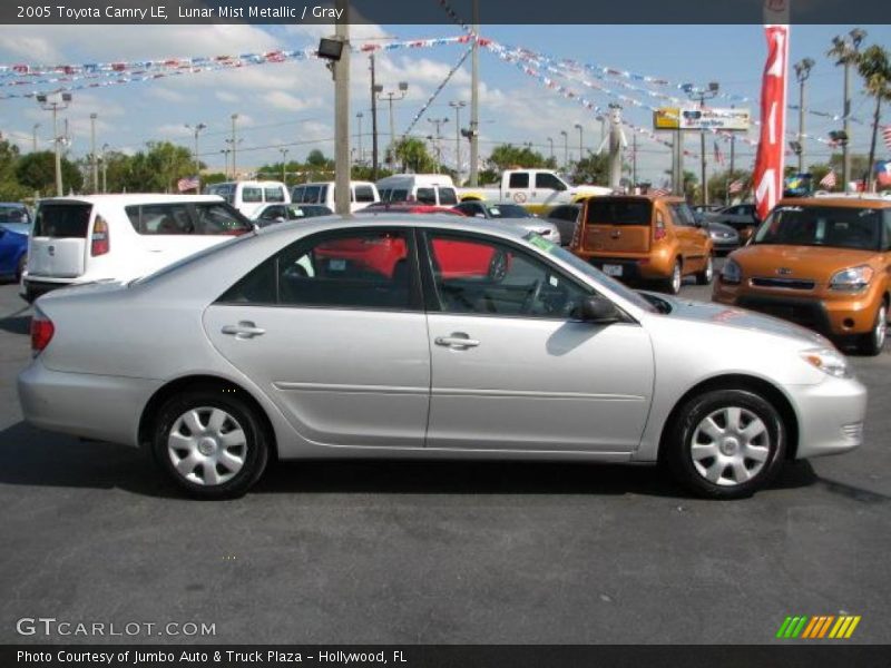 Lunar Mist Metallic / Gray 2005 Toyota Camry LE