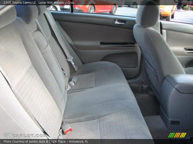 Lunar Mist Metallic / Gray 2005 Toyota Camry LE