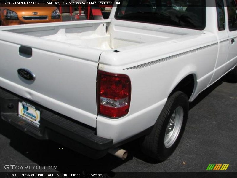 Oxford White / Medium Dark Flint 2006 Ford Ranger XL SuperCab