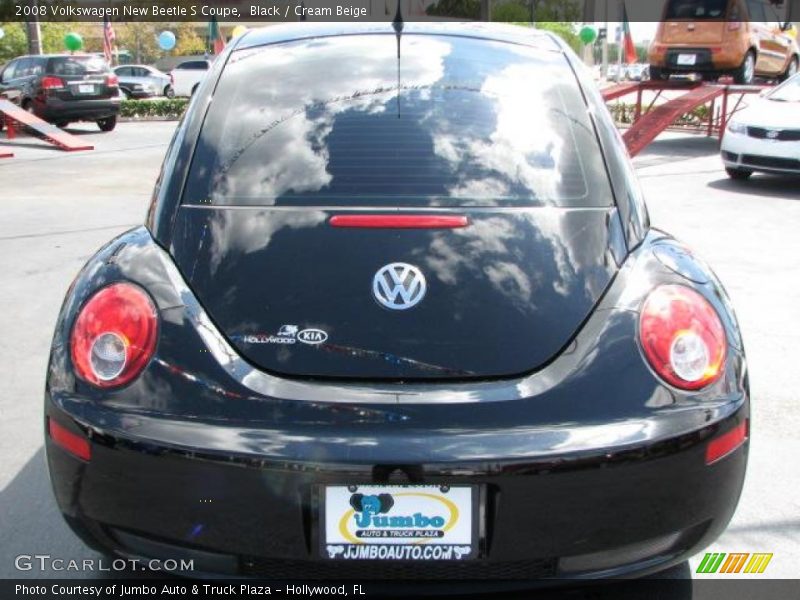 Black / Cream Beige 2008 Volkswagen New Beetle S Coupe