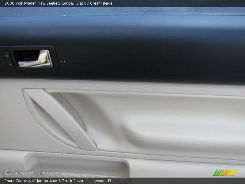 Black / Cream Beige 2008 Volkswagen New Beetle S Coupe