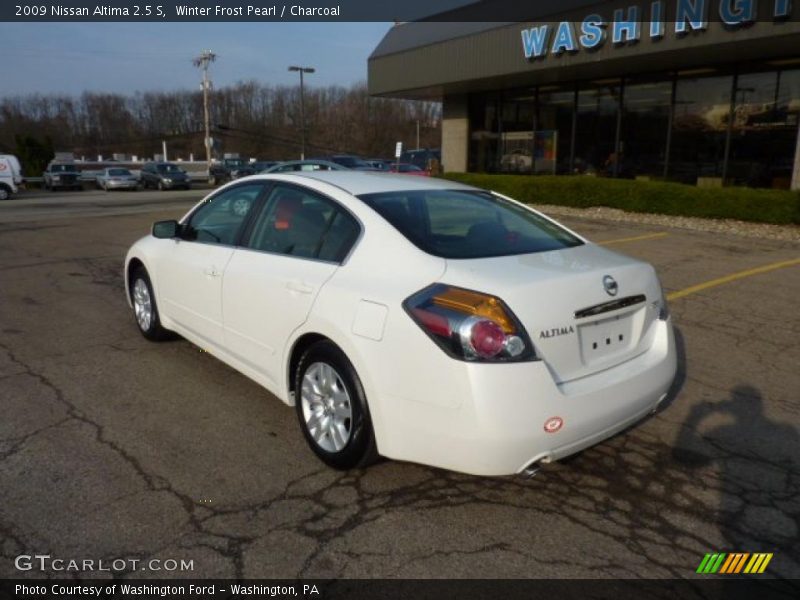 Winter Frost Pearl / Charcoal 2009 Nissan Altima 2.5 S