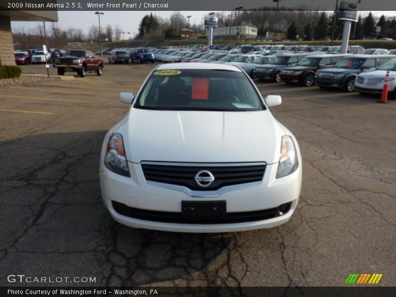Winter Frost Pearl / Charcoal 2009 Nissan Altima 2.5 S