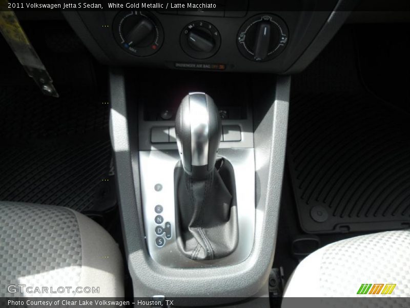 White Gold Metallic / Latte Macchiato 2011 Volkswagen Jetta S Sedan