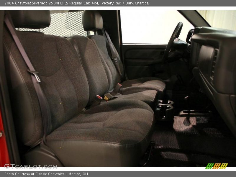 Victory Red / Dark Charcoal 2004 Chevrolet Silverado 2500HD LS Regular Cab 4x4