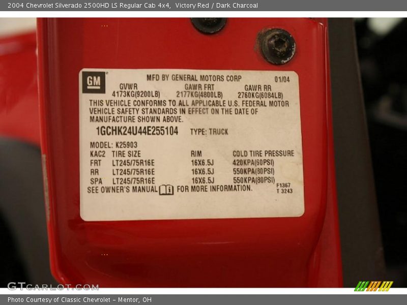 Victory Red / Dark Charcoal 2004 Chevrolet Silverado 2500HD LS Regular Cab 4x4