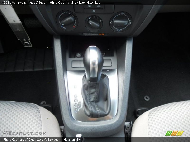 White Gold Metallic / Latte Macchiato 2011 Volkswagen Jetta S Sedan