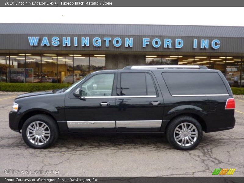 Tuxedo Black Metallic / Stone 2010 Lincoln Navigator L 4x4