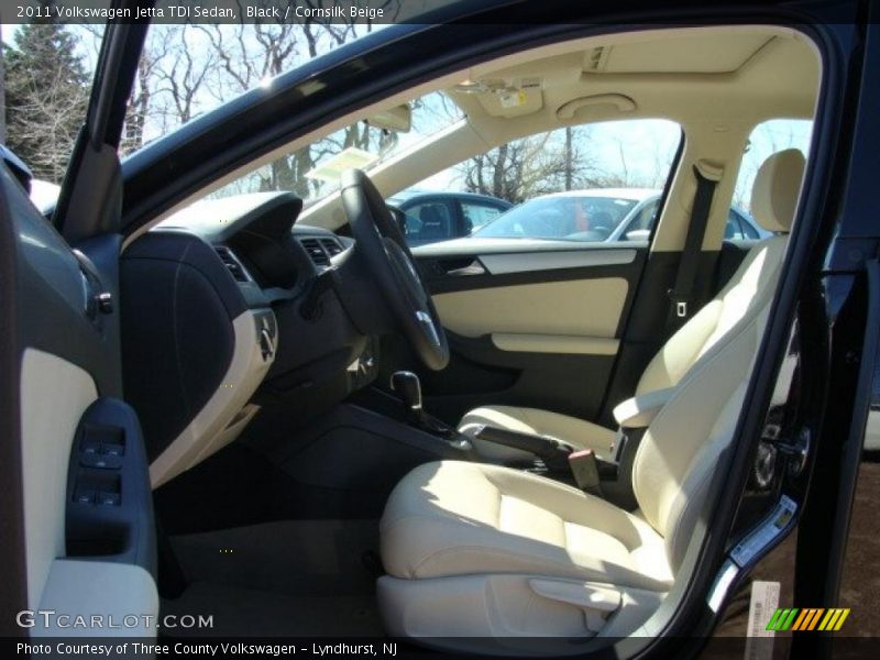 Black / Cornsilk Beige 2011 Volkswagen Jetta TDI Sedan