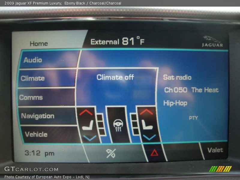 Ebony Black / Charcoal/Charcoal 2009 Jaguar XF Premium Luxury