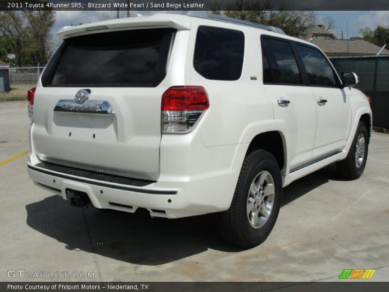 Blizzard White Pearl / Sand Beige Leather 2011 Toyota 4Runner SR5