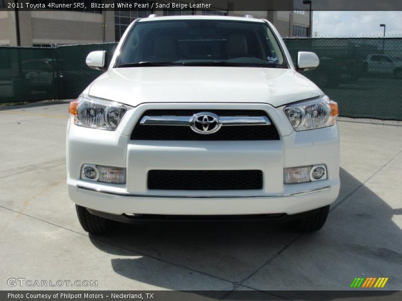 Blizzard White Pearl / Sand Beige Leather 2011 Toyota 4Runner SR5