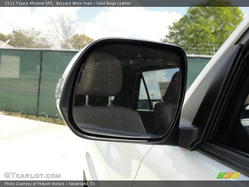 Blizzard White Pearl / Sand Beige Leather 2011 Toyota 4Runner SR5