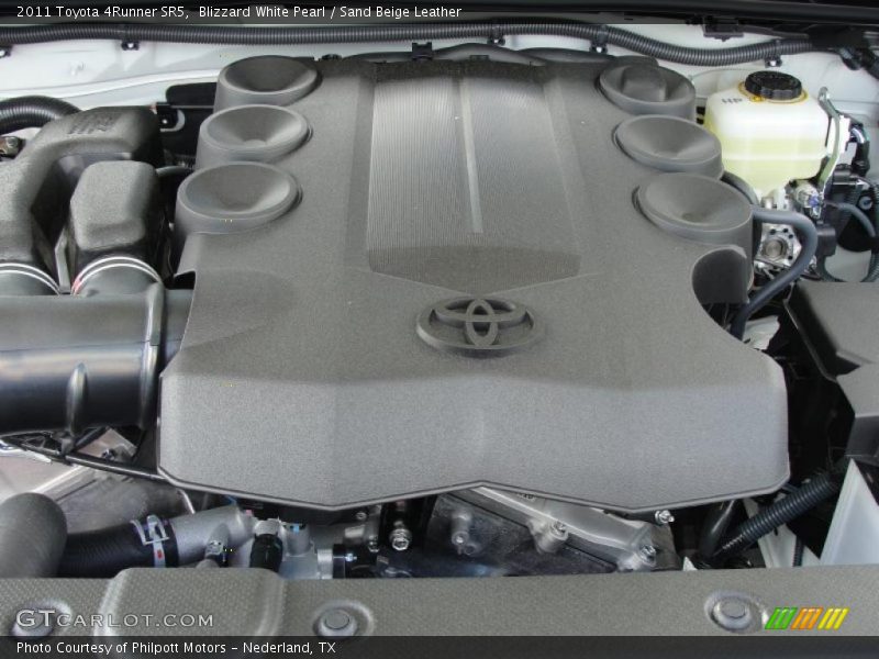 Blizzard White Pearl / Sand Beige Leather 2011 Toyota 4Runner SR5