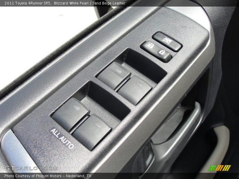 Blizzard White Pearl / Sand Beige Leather 2011 Toyota 4Runner SR5