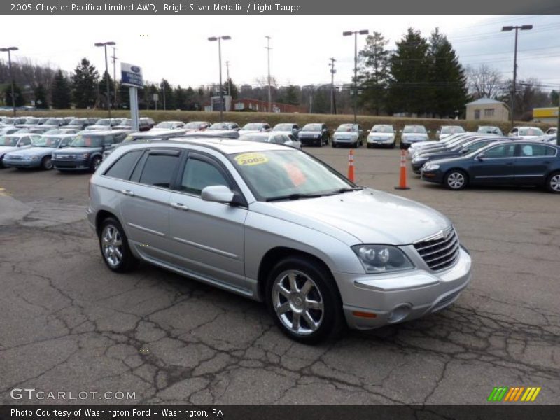 Bright Silver Metallic / Light Taupe 2005 Chrysler Pacifica Limited AWD