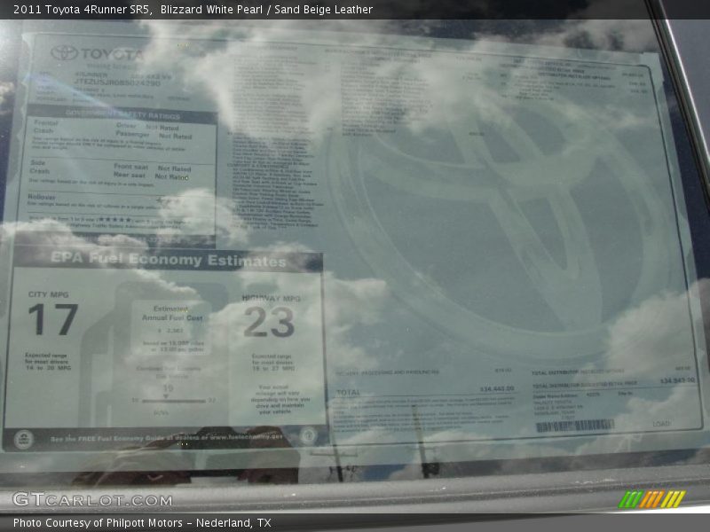 Blizzard White Pearl / Sand Beige Leather 2011 Toyota 4Runner SR5