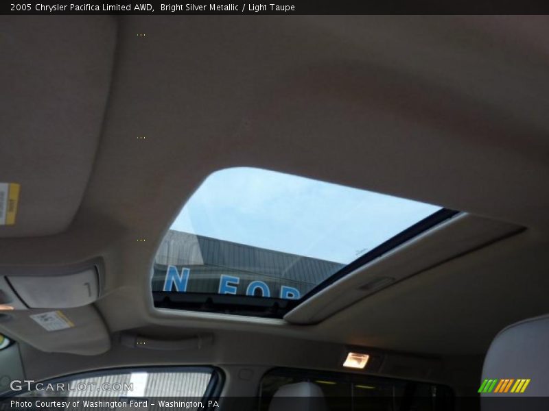 Bright Silver Metallic / Light Taupe 2005 Chrysler Pacifica Limited AWD